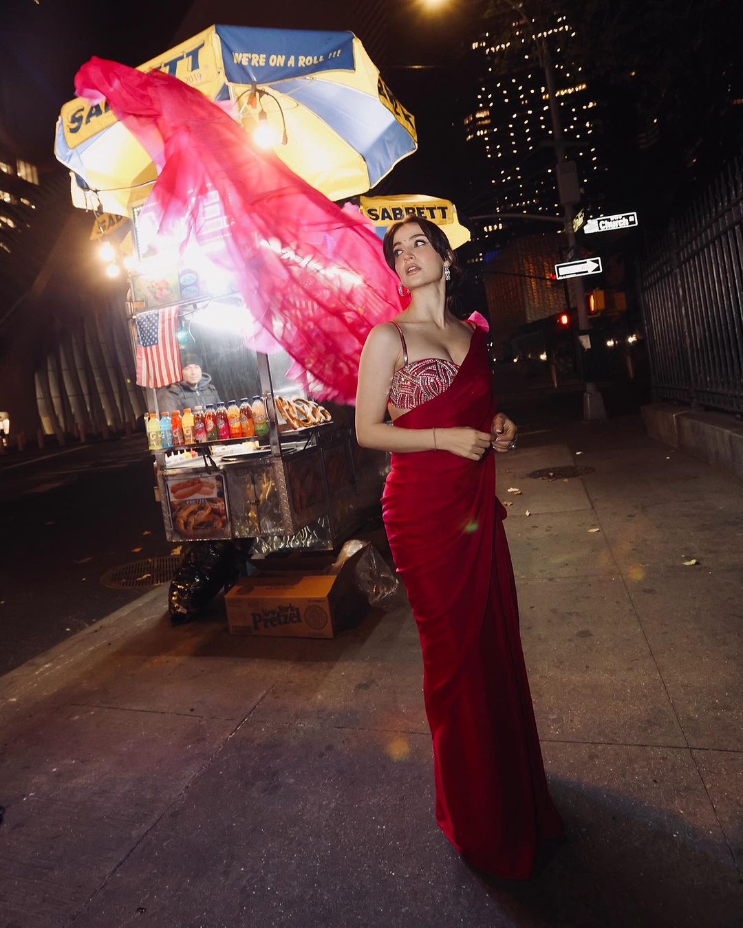 BOLLYWOOD ACTRESS ELLI AVRRAM STILLS IN SLEEVELESS RED SAREE 11